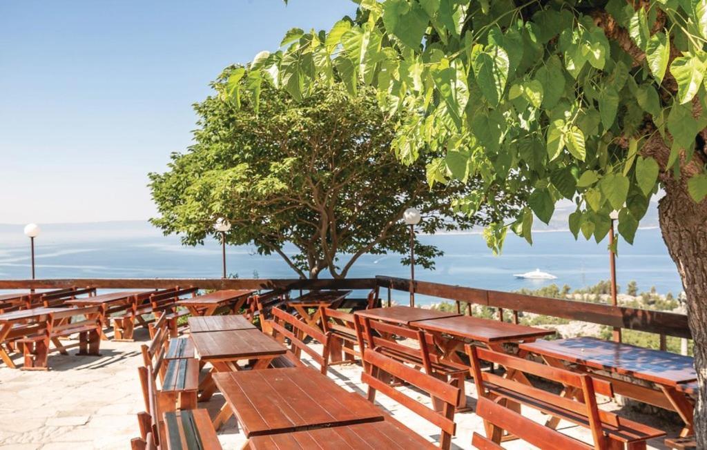 Villa Kristina - Ferienhaus Baska Voda - Topici, Private Outdoor Swimmingpool, Wifi מראה חיצוני תמונה