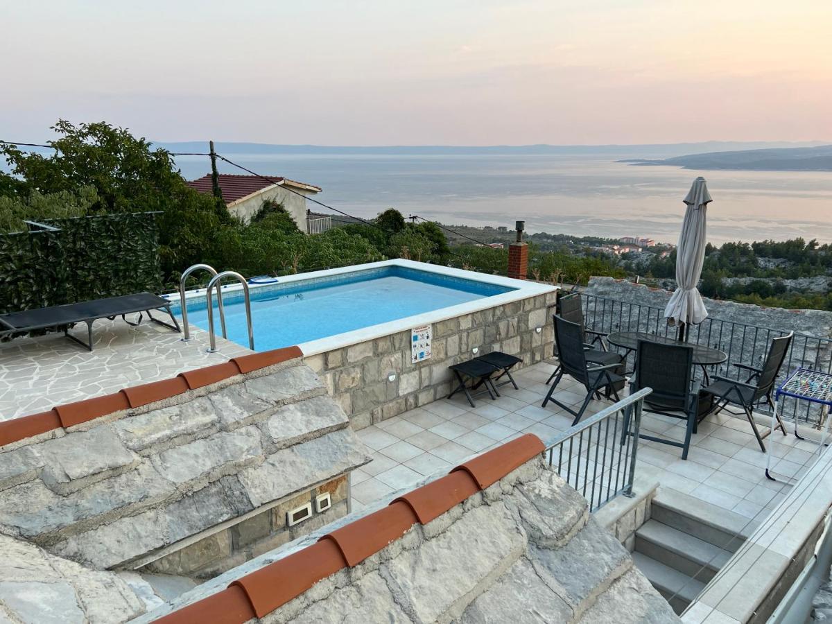 Villa Kristina - Ferienhaus Baska Voda - Topici, Private Outdoor Swimmingpool, Wifi מראה חיצוני תמונה